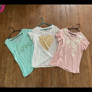 3 Seven Brand tshirts